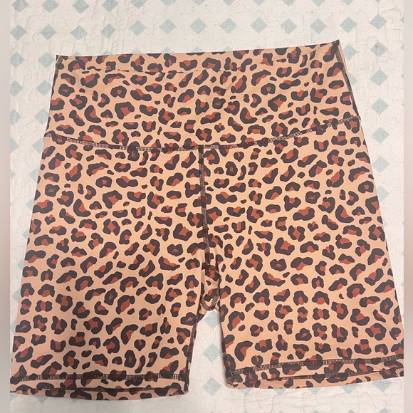 Cheetah print biker shorts - Picture 1 of 2